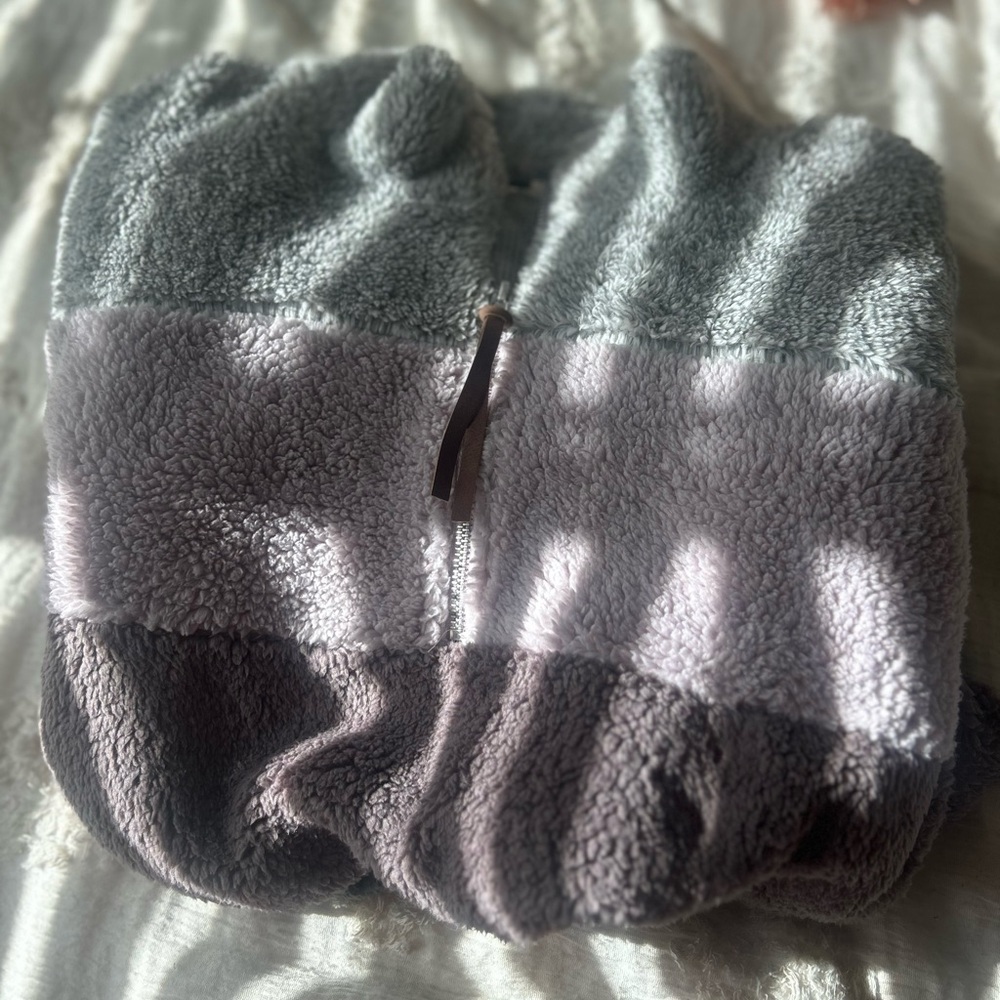 Maurices Never Worn with tag fuzzy womens pullover size 2X